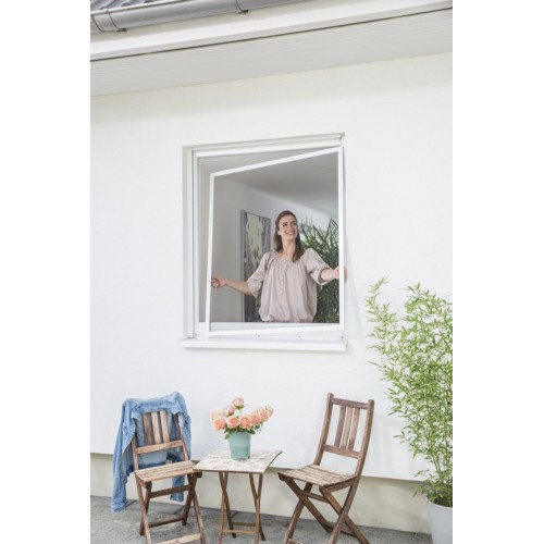 Insektenschutz-Spannrahmen für flächenversetzte Fenster mit