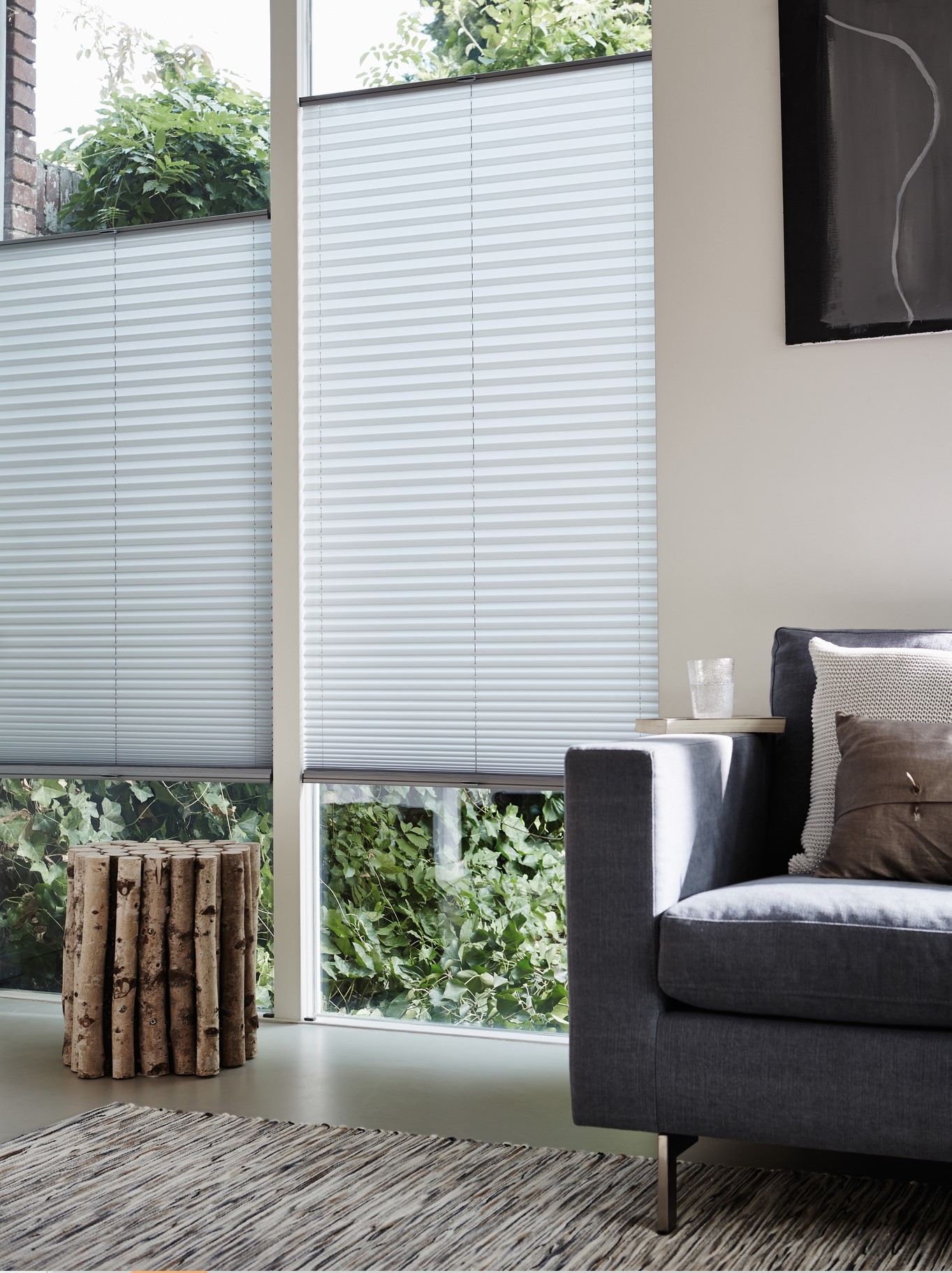 Plissee in Weiss, Wohnzimmer, Luxaflex, Germania